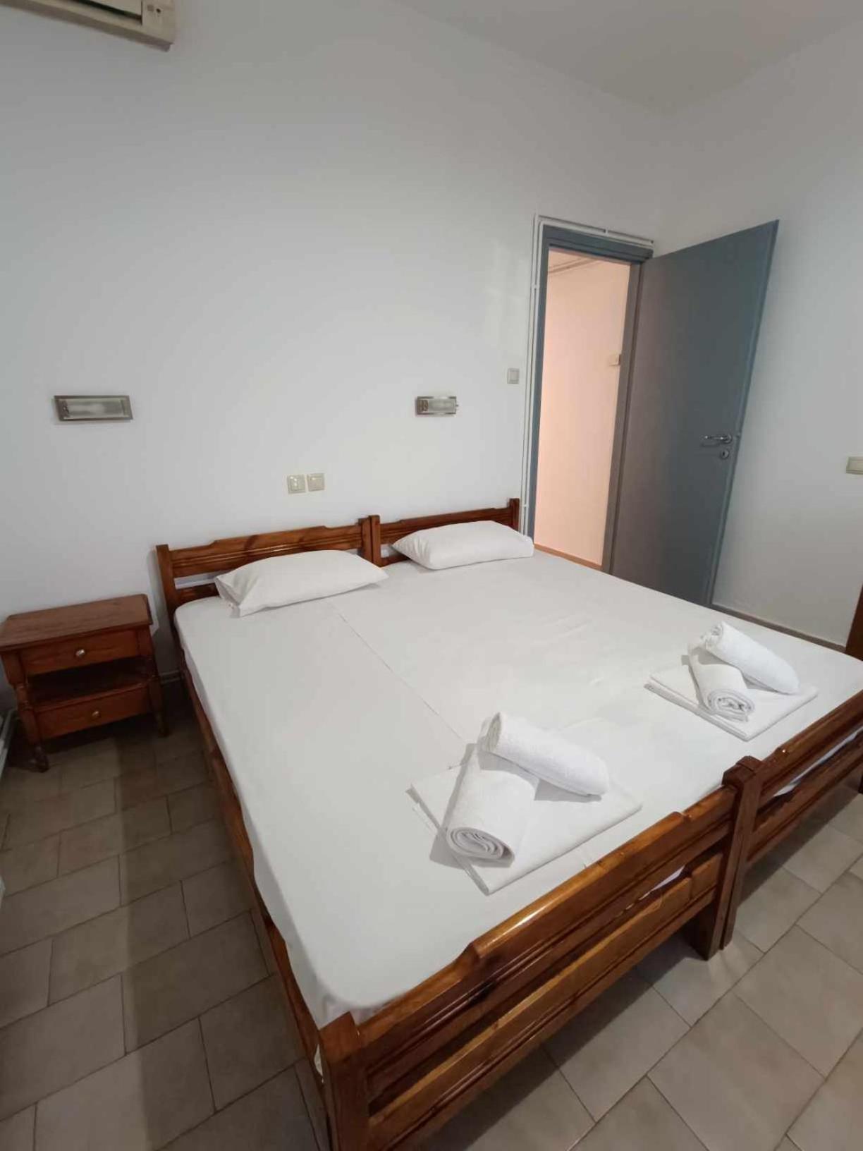 Nisaki Chios Apartments Agia Ermioni Luaran gambar