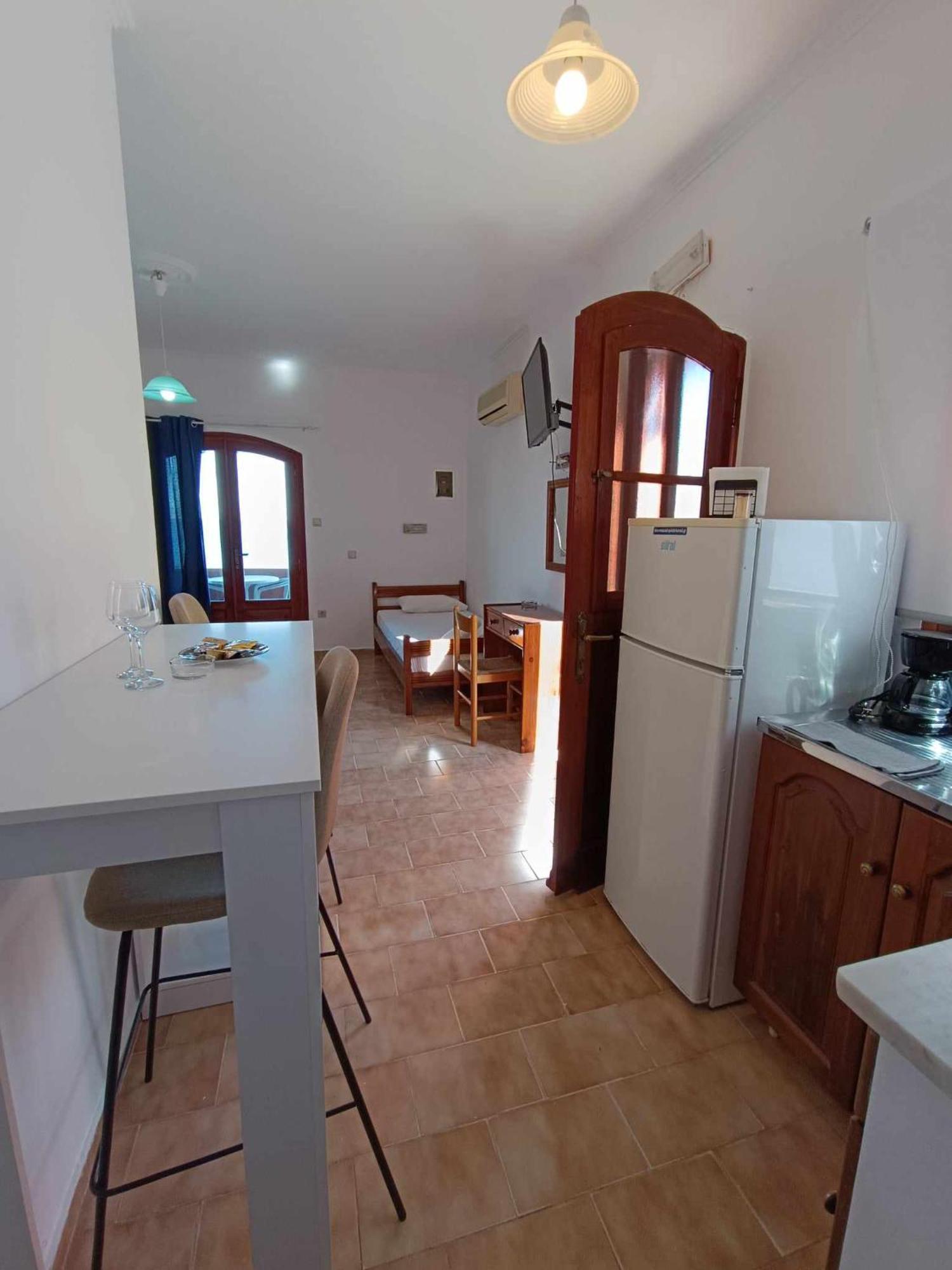 Nisaki Chios Apartments Agia Ermioni Luaran gambar
